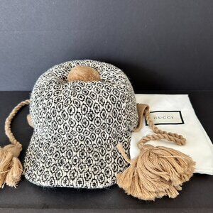 Gucci Mens Peruviano Tapestry Ear Flap Tasselled Cap in Beige